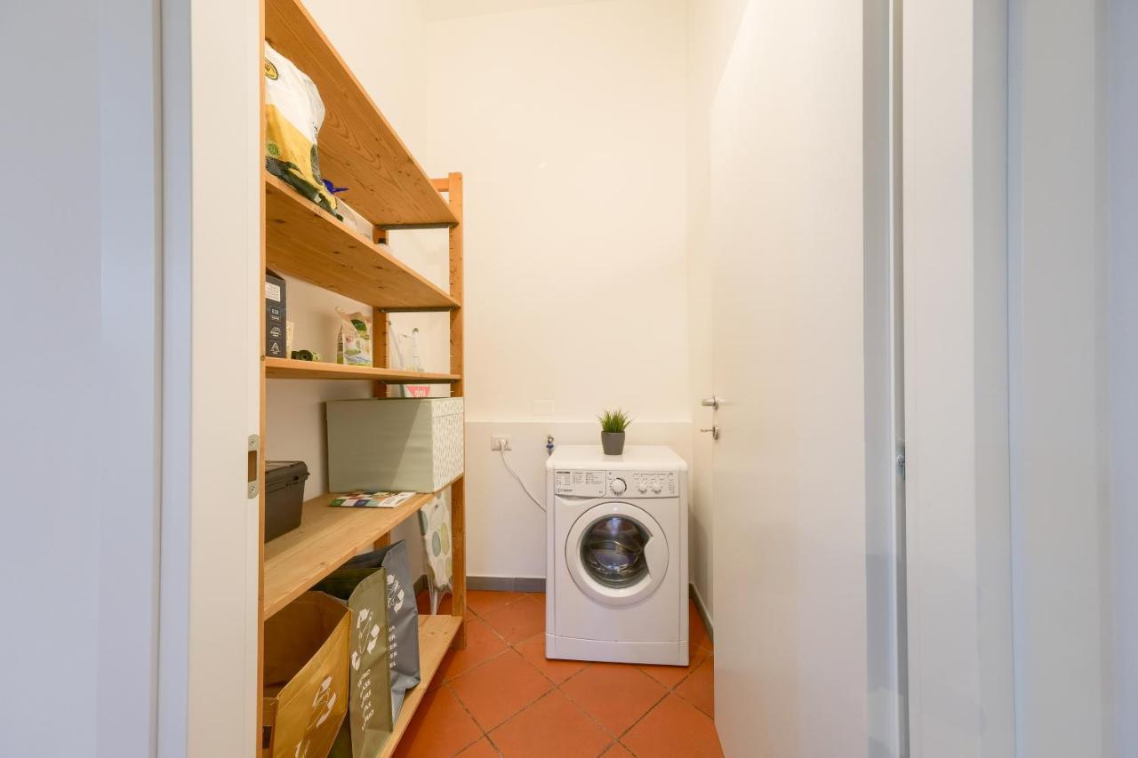 Le Cure Large Apt, 6+1 Beds. Center 15 Min Far By Bus. Apartamento *